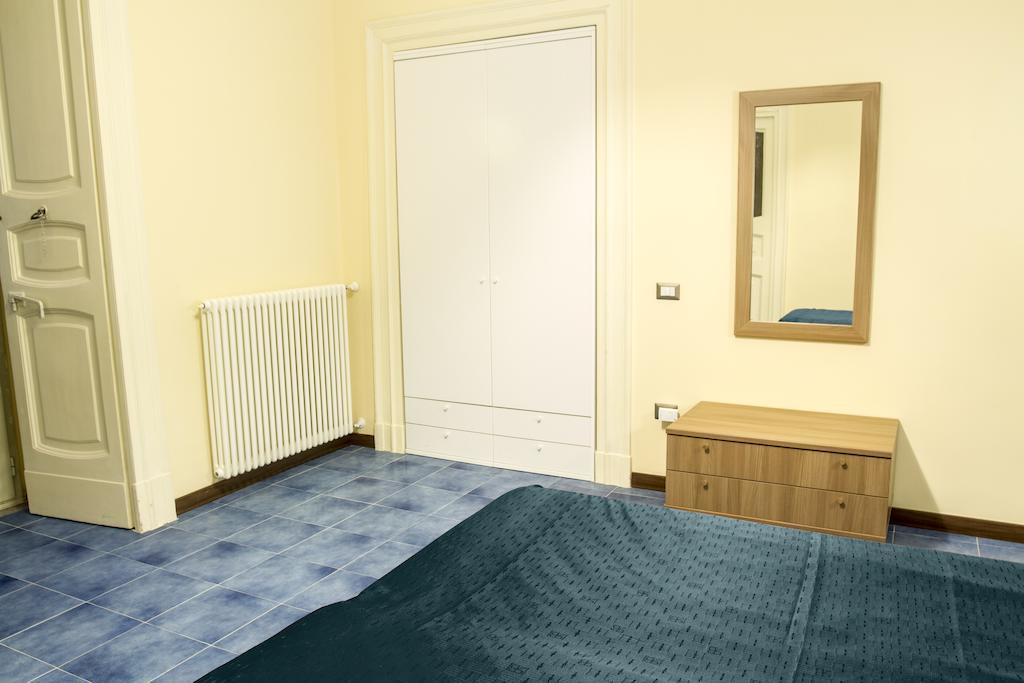 Duomo 89 Bed & Breakfast Naples Room photo